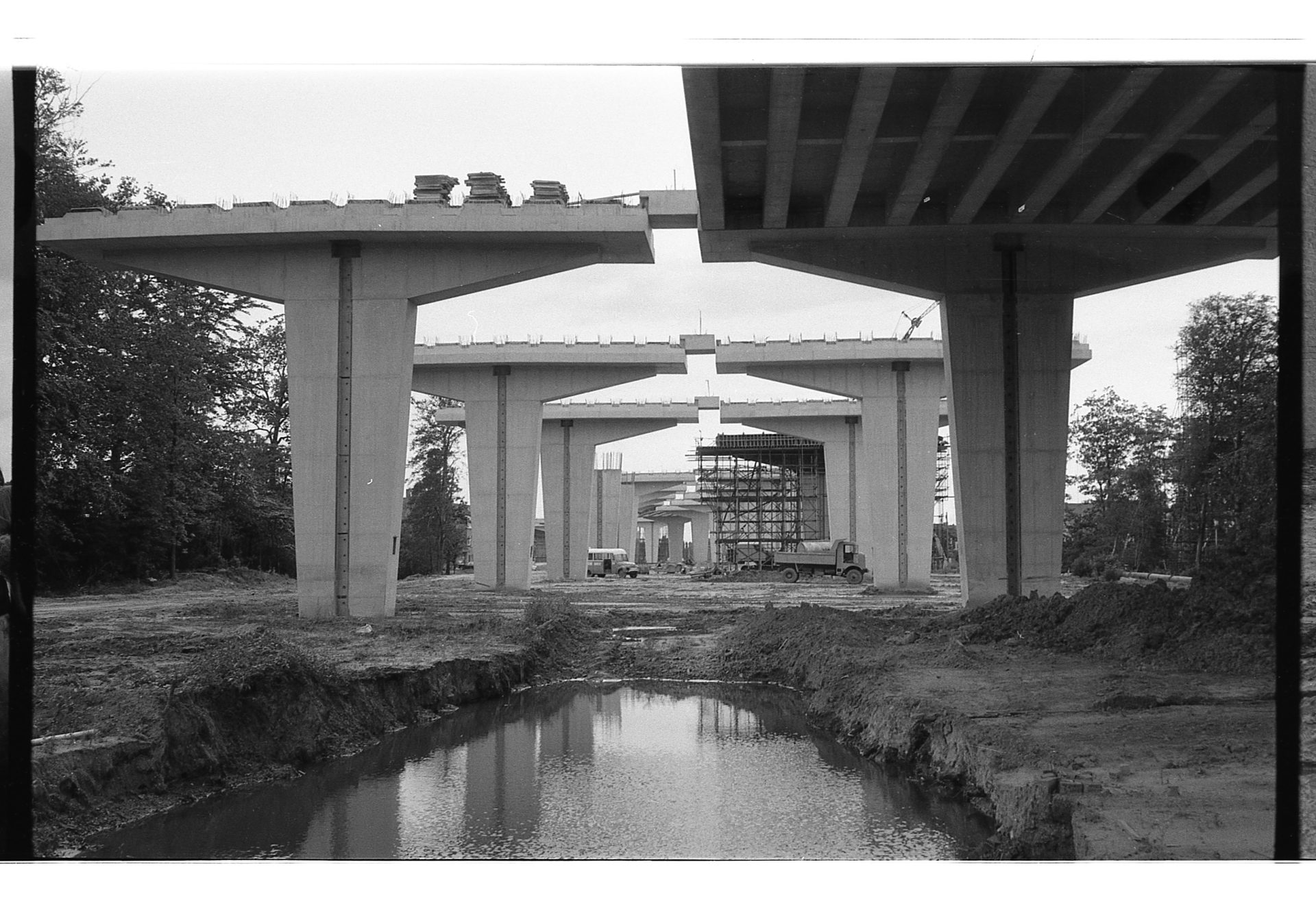 Bouw van het viaduct in Gentbrugge